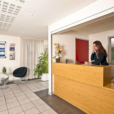 Sejours & Affaires Rennes Villa Camilla Luaran gambar